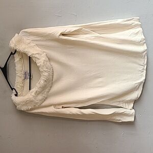 Vintage women's medium beige cream sweater faux fur boat neck Luxelon acrylic